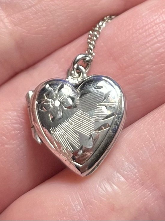Jewelry - SOLD VTG Sterling Silver Heart Locket Pendant